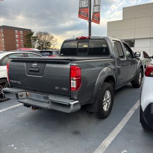 NISSAN FRONTIER SV - 8
