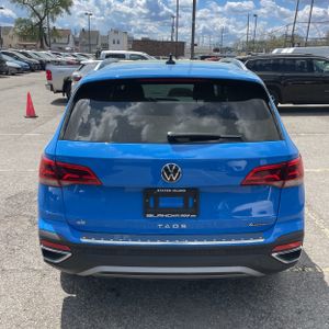 VOLKSWAGEN TAOS SE 4MOTION - 7
