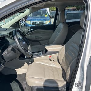 صورة مصغرة 31 لـ 2018 FORD ESCAPE TITANIUM