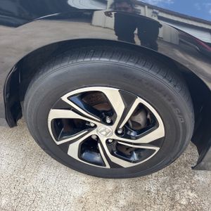 صورة مصغرة 20 لـ 2017 Honda ACCORD LX