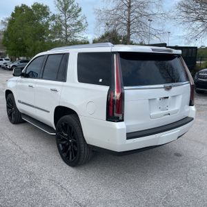 CADILLAC ESCALADE LUXURY - 4