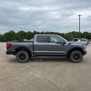 FORD F-150 RAPTOR - 10