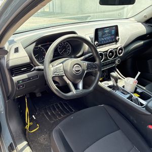 صورة مصغرة 35 لـ 2025 Nissan SENTRA SV