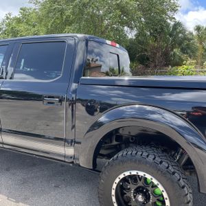 FORD F-150 LARIAT - 6