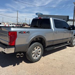 FORD F-250 SUPER DUTY LARIAT - 9