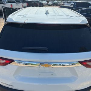2019 Chevrolet TRAVERSE LS — миниатюра 16