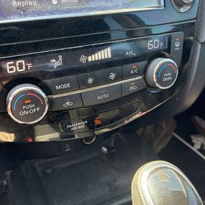 2017 Nissan ROGUE SV — миниатюра 67