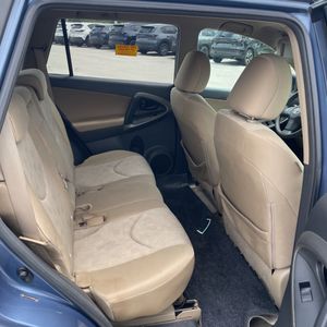 صورة مصغرة 34 لـ 2010 Toyota RAV4 BASE