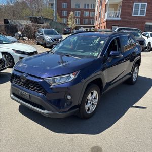TOYOTA RAV4 - 1
