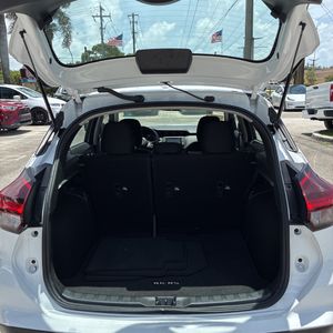 2025 Nissan KICKS PLAY S 缩略图 41