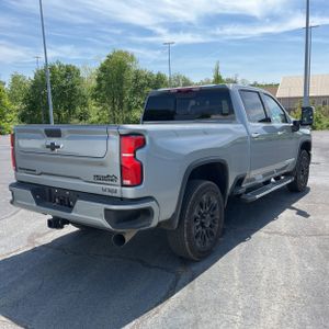 CHEVROLET SILVERADO 2500HD HIGH COUNTRY - 8