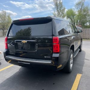 CHEVROLET SUBURBAN PREMIER - 5