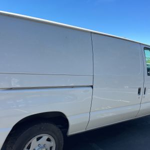 FORD E-SERIES E-150 - 8