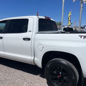 TOYOTA TUNDRA - 6