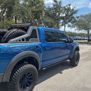 صورة 9 لـ 2018 FORD F-150 RAPTOR
