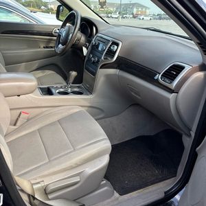 2011 JEEP GRAND CHEROKEE LAREDO 照片 33