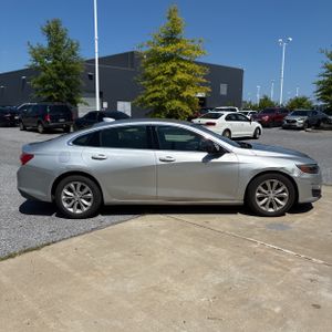 صورة 10 لـ 2022 Chevrolet MALIBU LT