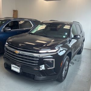 CHEVROLET TRAVERSE LT - 1