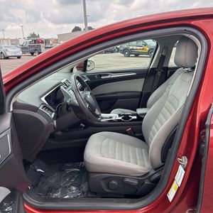 2014 FORD FUSION S 缩略图 31