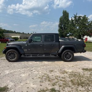 2023 JEEP GLADIATOR OVERLAND — фото 3