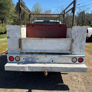 CHEVROLET C/K 2500 SERIES C2500 - 7