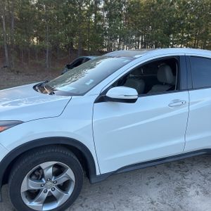 HONDA HR-V EX-L W/NAVI - 2