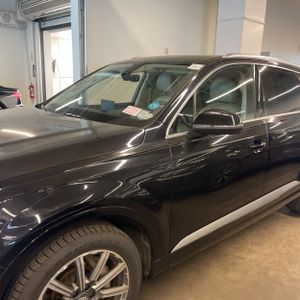 AUDI Q7 2.0T PREMIUM - 2