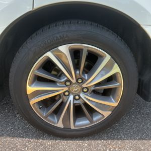2018 Acura MDX SH-AWD W/TECH 缩略图 16