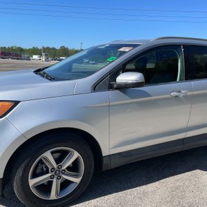 FORD EDGE SEL - 2