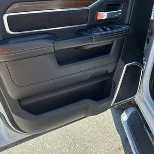 صورة مصغرة 65 لـ 2023 RAM 2500 LARAMIE