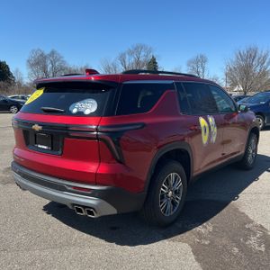 CHEVROLET TRAVERSE LT - 8