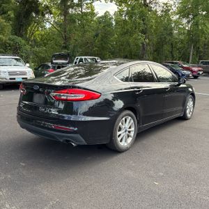 صورة 8 لـ 2019 FORD FUSION SE