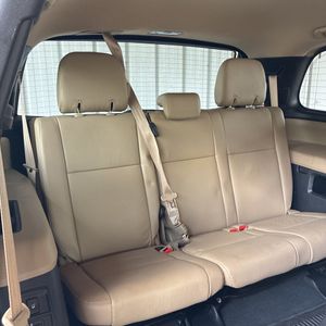 2021 Toyota SEQUOIA PLATINUM — миниатюра 35