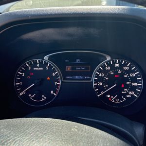 2017 Nissan PATHFINDER PLATINUM — миниатюра 37