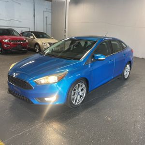 صورة 1 لـ 2015 FORD FOCUS SE