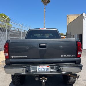 2005 Chevrolet SILVERADO 2500HD LS 缩略图 58