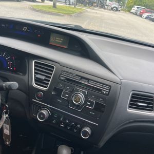 صورة مصغرة 36 لـ 2015 Honda CIVIC LX