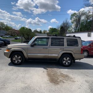 JEEP COMMANDER BASE - 3