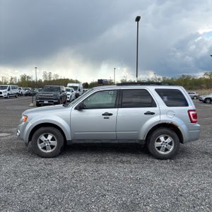 FORD ESCAPE XLT - 3