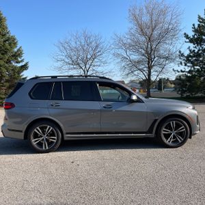 BMW X7 XDRIVE40I - 10