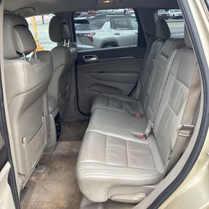 2011 JEEP GRAND CHEROKEE LAREDO — миниатюра 34