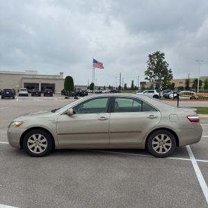 TOYOTA CAMRY - 3