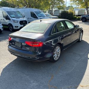 AUDI A4 2.0T PREMIUM - 7
