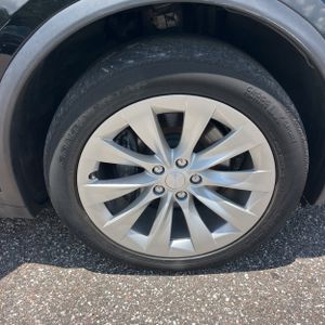 2018 Tesla MODEL X 75D 缩略图 20