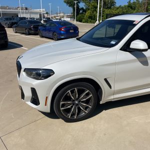 صورة 2 لـ 2024 BMW X3 SDRIVE30I