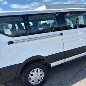 FORD TRANSIT-350 PASSENGER V. XLT - 9