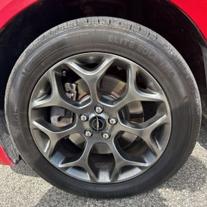 صورة مصغرة 17 لـ 2016 Chrysler 300 S