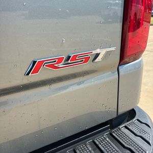 صورة 23 لـ 2023 Chevrolet SILVERADO 1500 RST