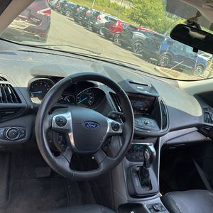 صورة مصغرة 36 لـ 2014 FORD ESCAPE SE