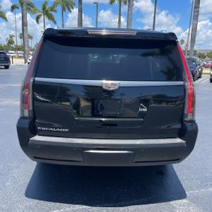 2016 Cadillac ESCALADE LUXURY COLLECTION photo 7